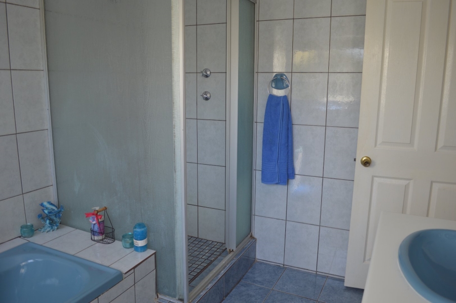 3 Bedroom Property for Sale in Flamwood North West